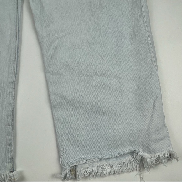 American Eagle Light Wash Cropped Wide Leg Jeans - Picture 9 of 13